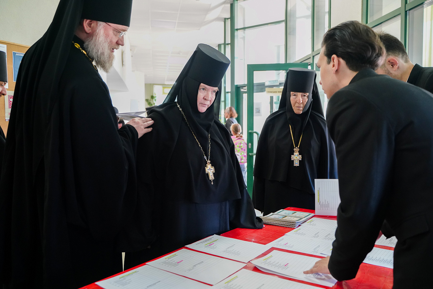 В Дивееве состоялся круглый стол «Пополнение братства обители. От чего это зависит?»